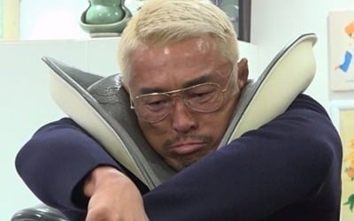 추성훈, 테이블 박살내더니…카메라까지 덮쳤다, "몇 명 박을 수도 있어" ('틈만나면')