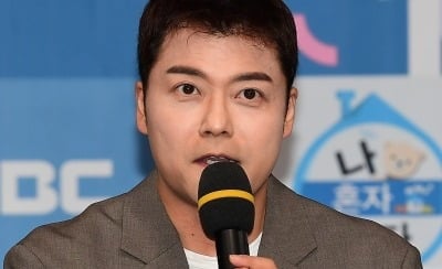 '연수입 40억' 전현무, 결국 소신 발언했다…"결혼해도 경제권은 각자, 용돈 NO" ('혼자는못해')[종합]