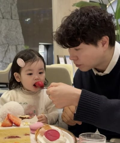 박수홍, 17개 광고 싹쓸이한 딸에 후하다…디저트마저 '5성급 호텔 출신'