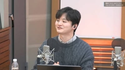 "병문안도 못 갔다"…황가람, 라디오 생방송 중 '췌장암 사망' 소속사 대표에 '울컥' ('여성시대')