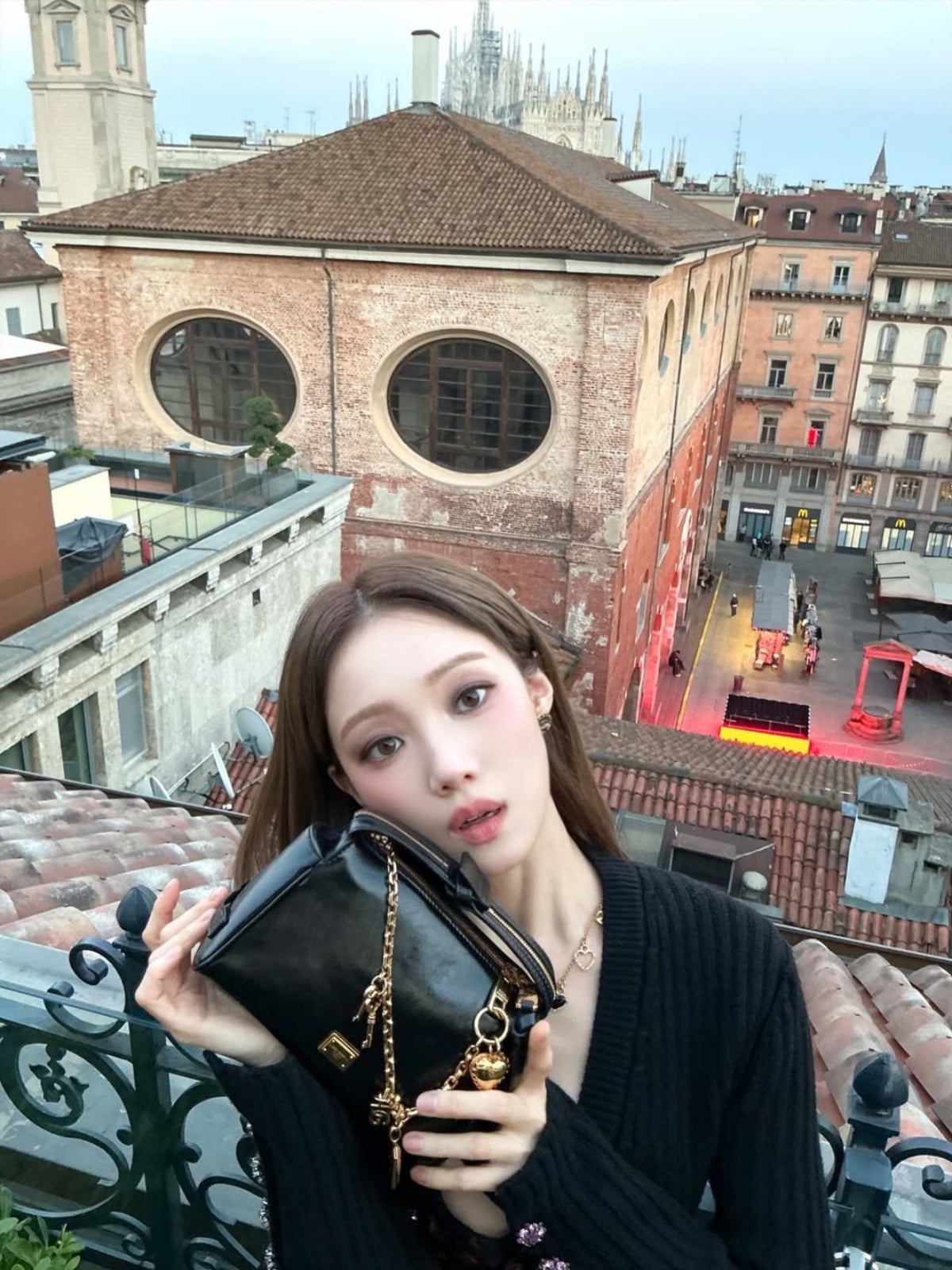 사진 = 이성경 인스타그램