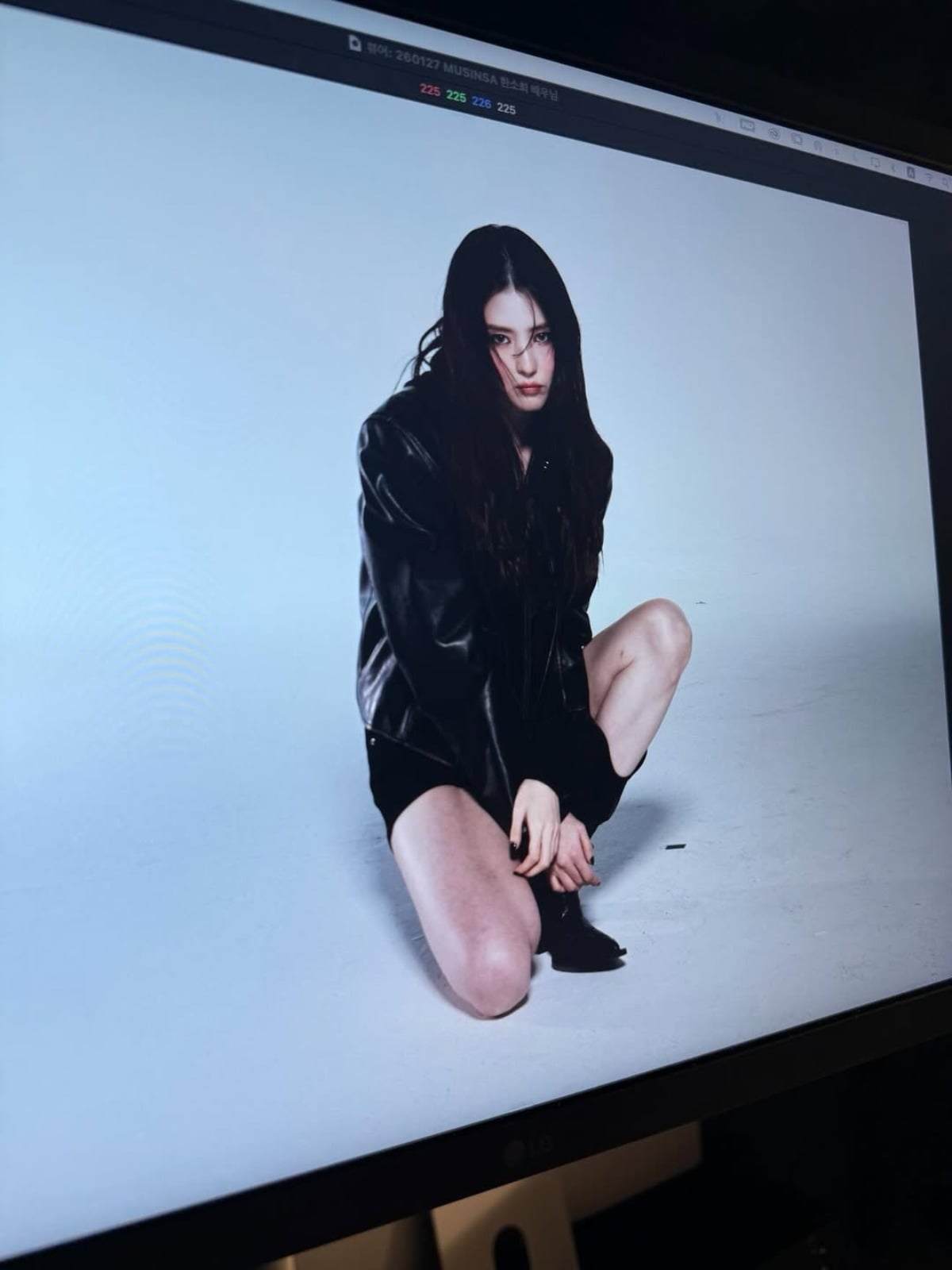 사진 = 한소희 인스타그램