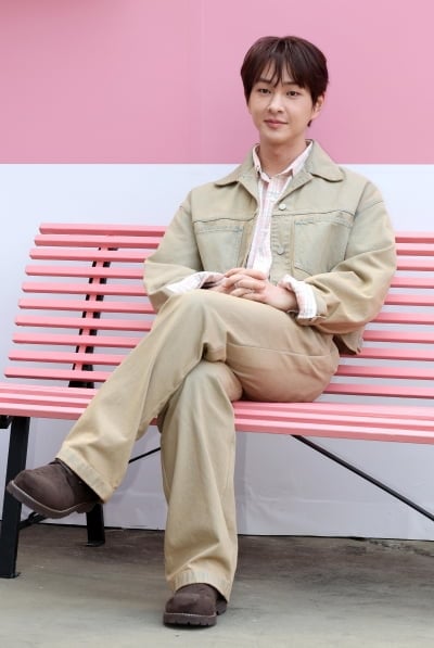 샤이니 온유, 월요병 날리는 텐션[TEN포토+]