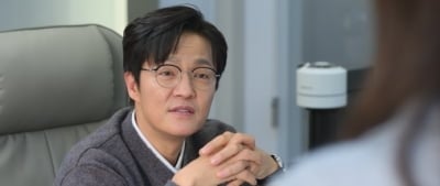 '연기력 논란' 블핑 지수♥서인국 사이에 꼈다는 남배우…극 중심 잡는 역할 톡톡 ('월간남친')