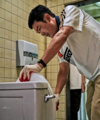 하정우, 변기 손수 뚫어가며 '건물주' 꿈 이뤘다…배달 알바→중고 거래로 악착같이 돈 모아