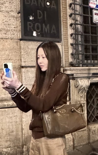 로마 간 고현정, 얼굴이 소멸하겠어…"너무 말랐다" 우려 터졌다