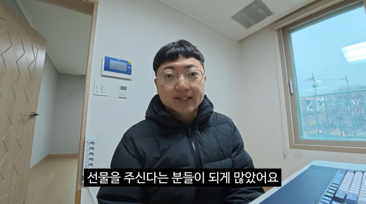 '광고 건당 1억' 김선태, 개업 축하 선물 거절했다…"사무실 용품 말고 광고 달라"