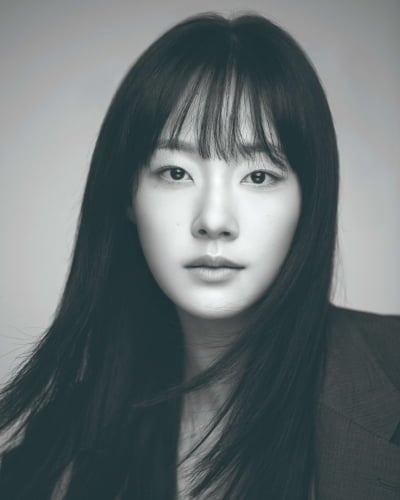 '한석규 딸' 채원빈, 안효섭과 ♥핑크빛 앞두고 돈 쓸어 담았다…광고 모델 4건 계약