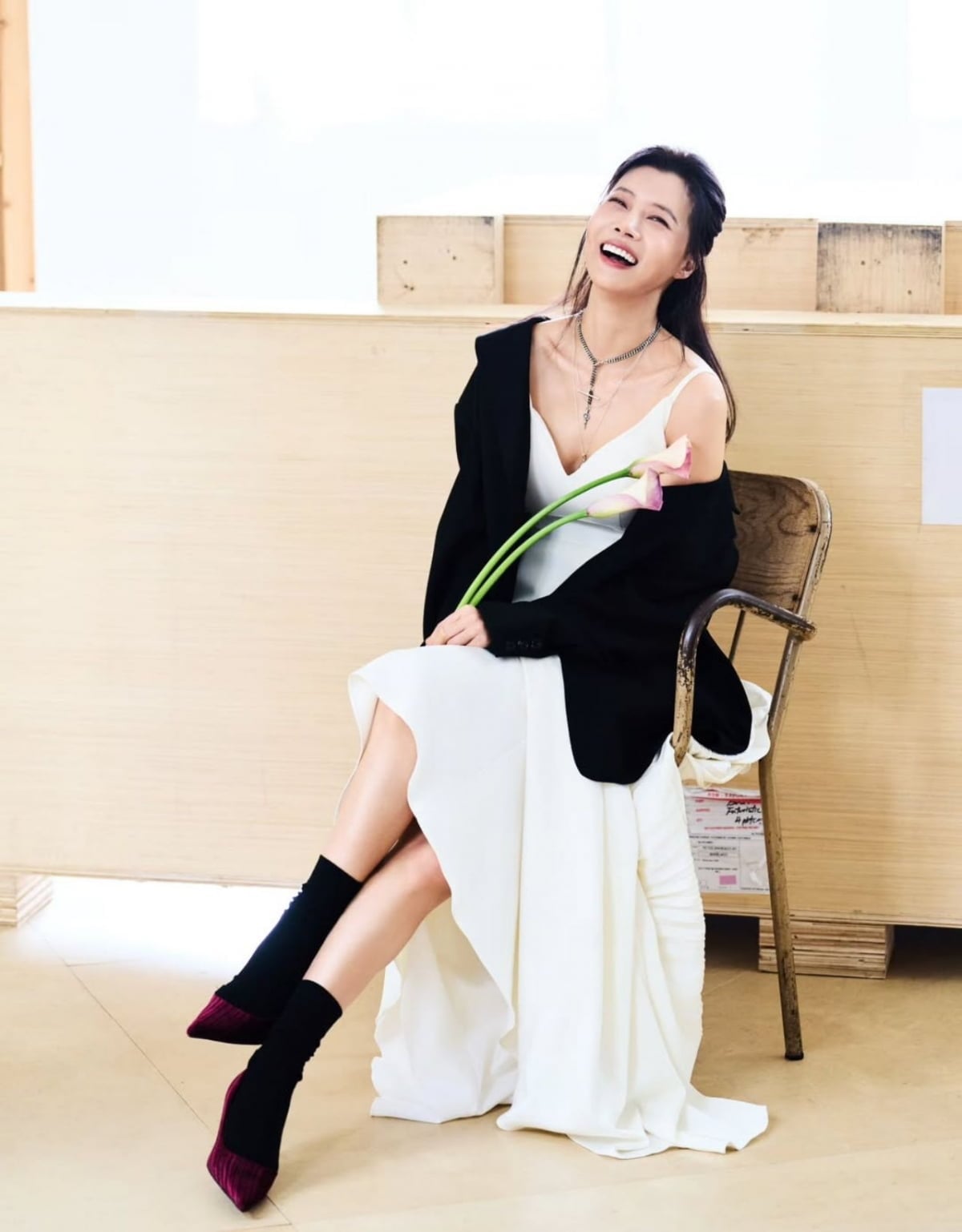 유선, 50세에 새 웨딩화보인가 했더니…쌍둥이 동생 같은 12살 딸 "기억하고파"