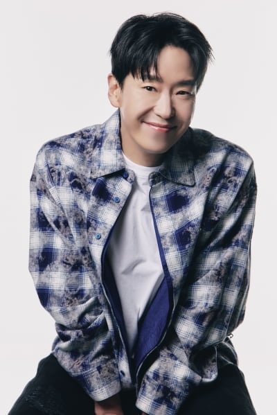 엄기준, 웃고 있어도 악역 느낌