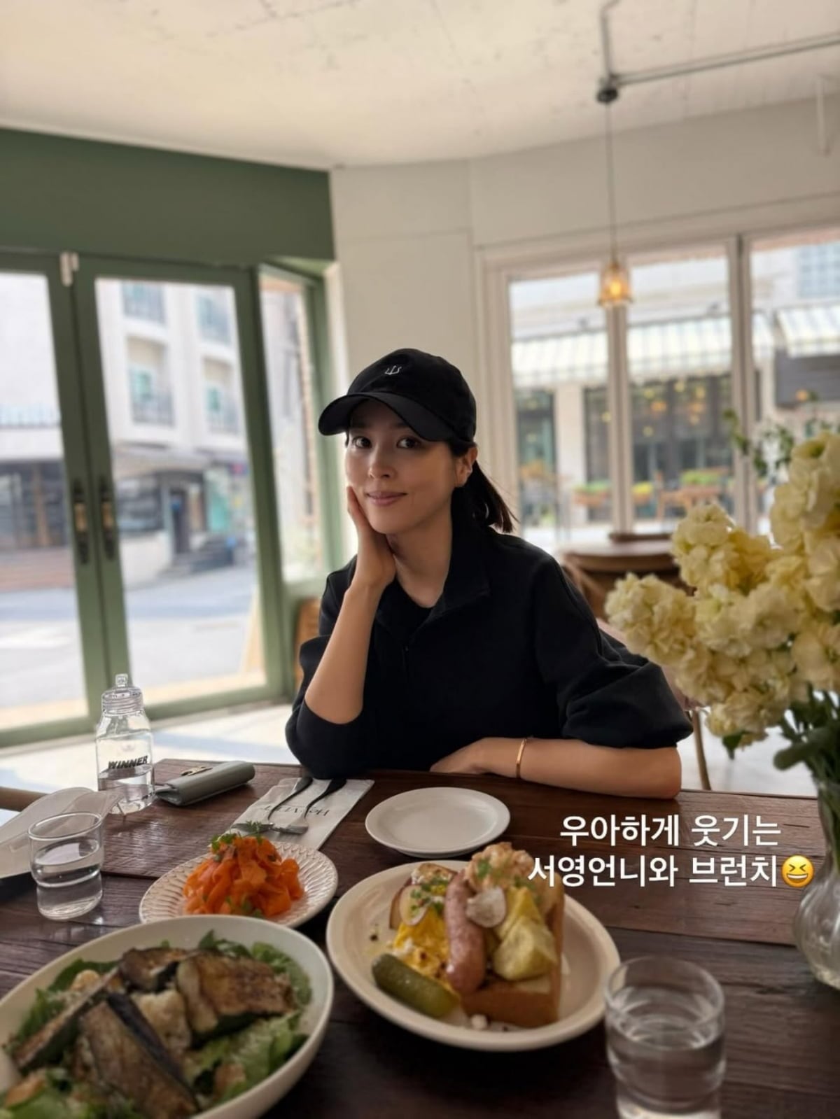 한혜진 "photo by Ki"…♥기성용이 찍어준 사진이 역시 첫 번째