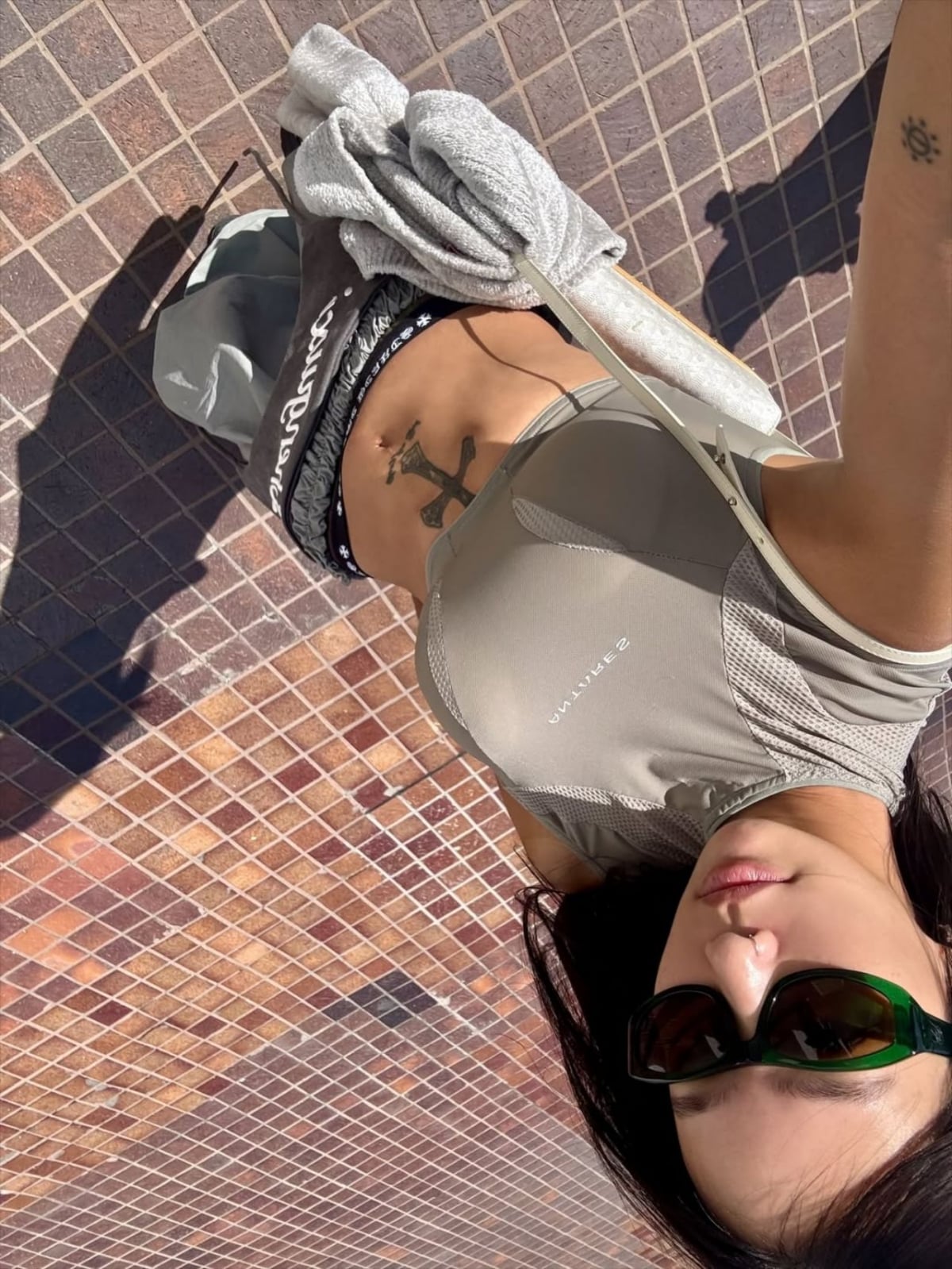 효린, 당당하게 드러낸 거대 타투…'개복수술 흉터' 콤플렉스 완벽 극복