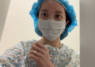 '두 차례 유산' 아야네, 환자복 입고 전한 근황…"새로운 도전 시작한다"