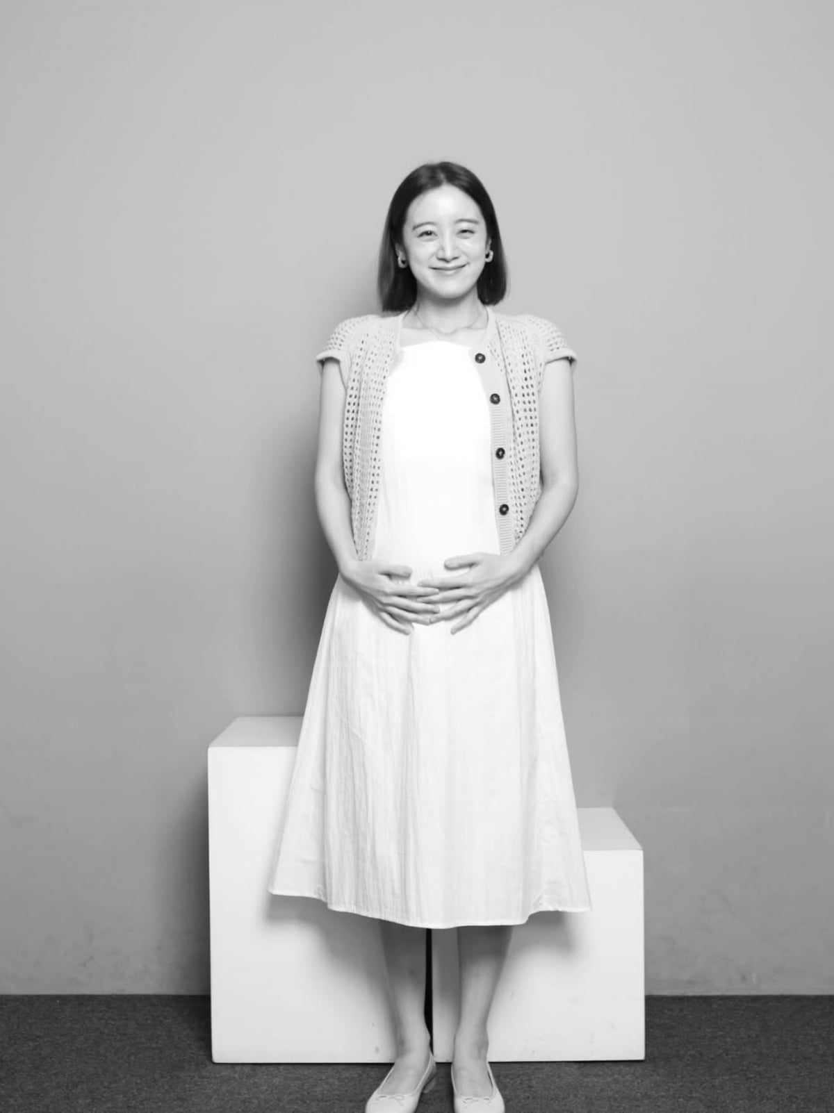 우혜림, 결혼 6년째에 '만삭 사진' 공개했다…둘에서 넷으로