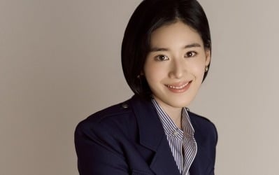 '김충재♥' 정은채, 속내 밝혔다…"운명처럼 선택해, 가장 오래 걸리기도" ('아너')[인터뷰②]