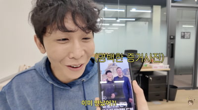 168만 시각장애 유튜버, 일론 머스크 만나 뇌에 칩 심었다는 소문에 입 열었다