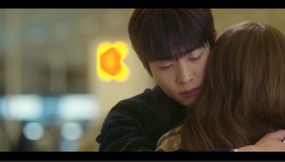 채종협, 끝내 이성경 직진에 무너졌다…"좋아지면 안 되는데" 뜨거운 포옹 ('찬너계') [종합]