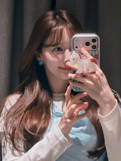 '39세' 한보름, 10대인 줄…걸그룹 연습생 출신다운 '상큼 폰꾸' 포착