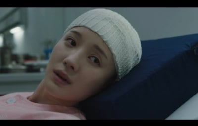 '한소희 식구' 20대 여배우, 엄마 뇌로 깨어난 충격 엔딩…임성한 작가 손잡고 데뷔 ('닥터신')