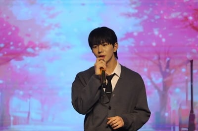 '골든차일드 출신' 최보민, 이나은과 ♥핑크빛 7년 만에 깜짝 소식…"달콤한 날 함께 보내고파"