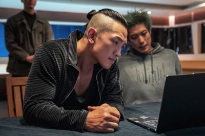 정지훈, 위법 행위 드러났다…불법 복싱 리그 운영 중('사냥개들2')