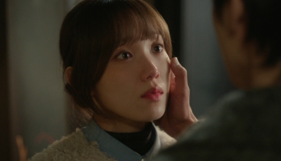 이성경♥채종협, 핑크빛 터졌다…서로 마음 확인 "내가 잘해줘도 돼요?" ('찬란한')