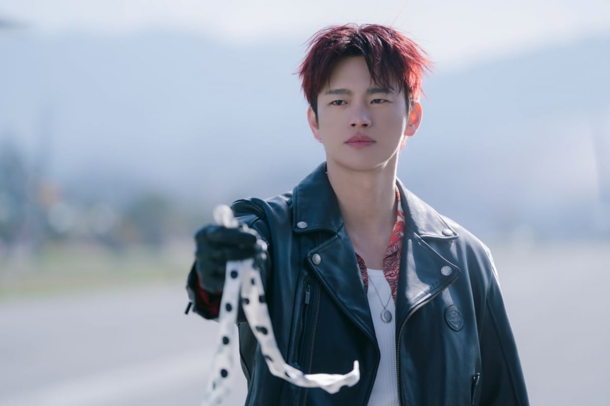 지수, 논란의 연기력이 오히려 더 화제…결국 화제성 1위 찍었다('월간남친')