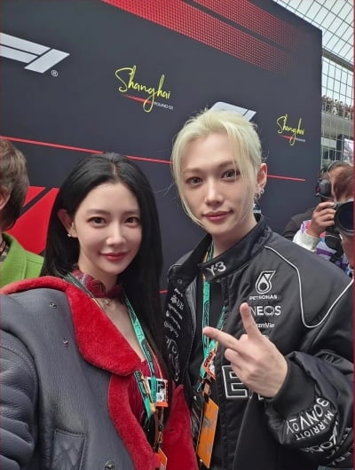 클라라, 파경 5개월 만에 남자들에 둘러싸였다…스키즈 필릭스와 놀라운 싱크로율