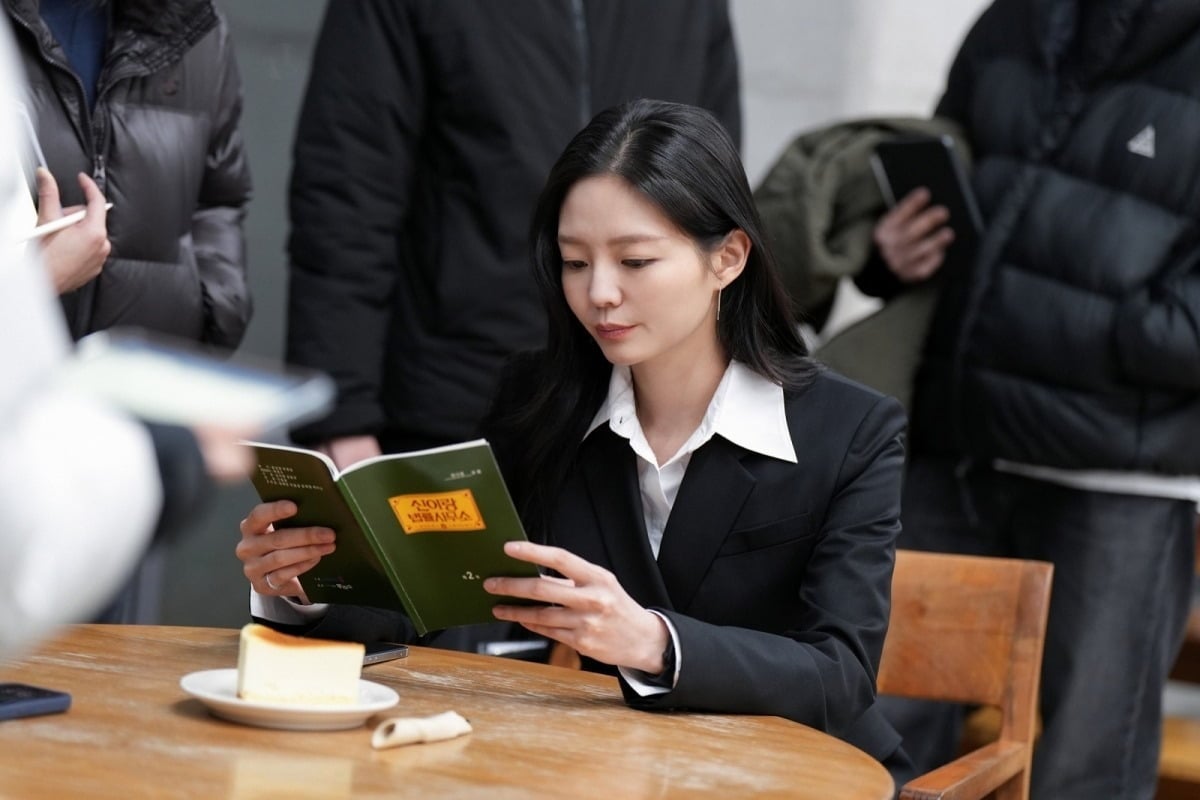 '신이랑 법률사무소' 이솜의 온앤오프가 공개됐다./사진제공=매니지먼트mmm