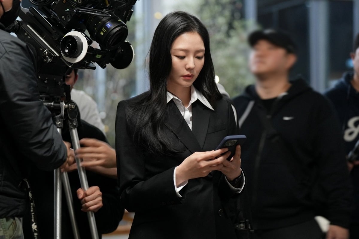 사진'신이랑 법률사무소' 이솜의 온앤오프가 공개됐다./사진제공=매니지먼트mmm