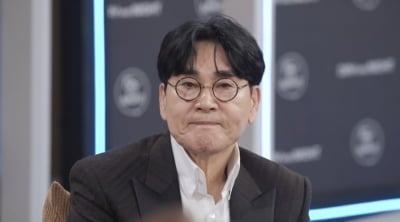 방송 최초 실제 나이 공개했다…유명 남가수 "정정 신청했는데 안 바뀌어" ('데이앤')