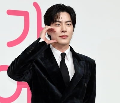 [공식] '36세' 홍종현, 깜짝 소식 전했다…럭셔리카 브랜드 '마세라티'와 협업