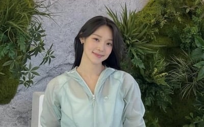 '솔로지옥5' 최미나수, '노출 논란' 노란색 원피스 입더니…이번엔 민트색 도전