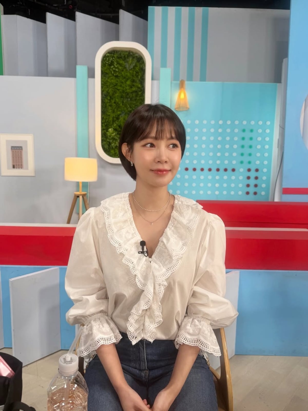 배우 최윤영이 단발머리로 동안 미모를 뽐내고 있다. 사진 = 최윤영 인스타그램