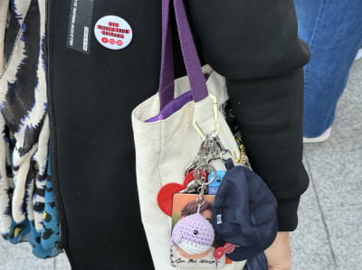 "BTS 보러 필리핀서 왔어요"…공연 직전 아미들 만나 보니