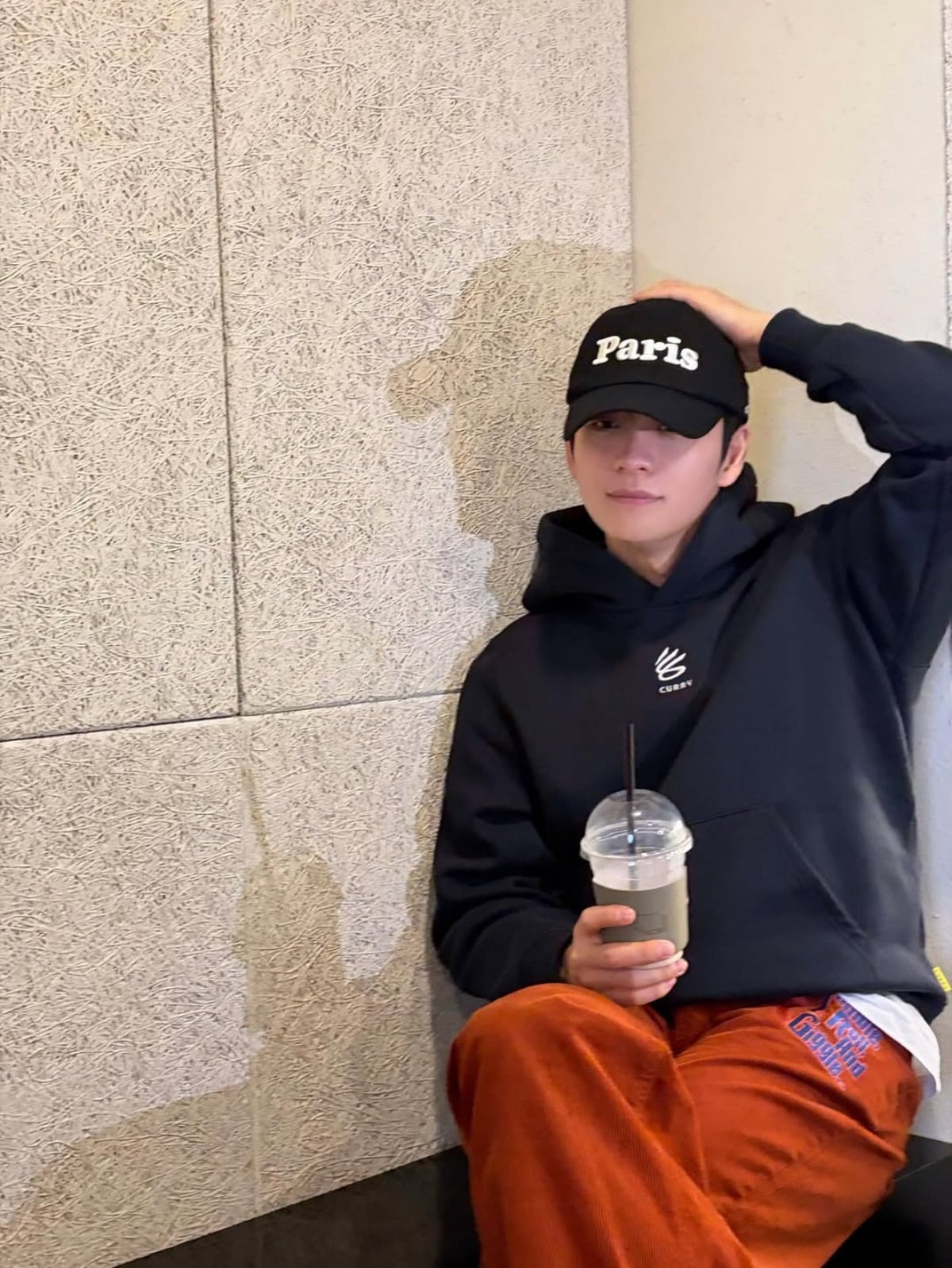 
배우 강태오가 훈훈한 일상 사진을 공개했다. 사진 = 강태오 인스타그램 

