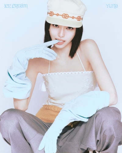 'ITZY 막내' 유나, 오늘(23일) 솔로 데뷔…'대추 노노' 인기 이어간다