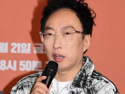 [공식] '8살 연하 피부과 의사♥' 박명수, 결국 AI 제작자 됐다…"나 싸게 쓰려고 하는 거야?"