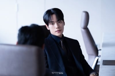 김다미→박민영까지 만나더니…김정현, 또 얼굴 갈아 끼웠다 '세이렌' 속 빛나는 열연