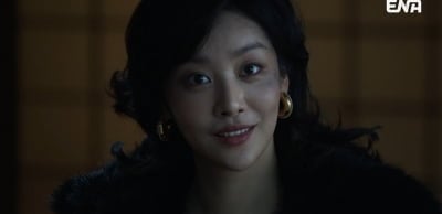 '금융계 금수저설' 차주영, 11년 차에 결국 노골적인 야욕 연기로 긴장감 증폭 ('클라이맥스')