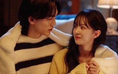 4회 만에 여주 사망한 막장 드라마…결국 1%대 시청률, "상상초월 반전 또 있어" ('닥터신')