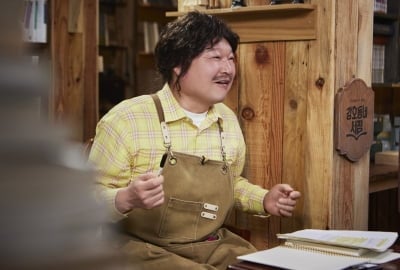 강호동, 화제성 실종 사태…결국 '오픈 첫날 웨이팅 1000' 흑백2 출연 셰프 데려왔다('강호동네서점')