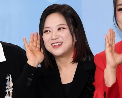 "연예인들 생고생 볼만해"…김숙, '국가 유산' 건들고 호평 받은 이유 [TEN스타필드]