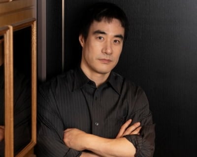 배성우, 면도도 새치 염색도 안 했다…음주운전 후 복귀 "이상한 짓 안 할 것"('끝장수사') [TEN인터뷰]