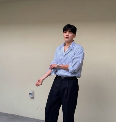 장승조, '6살 연하' 여배우와 호흡 앞두고 남신 비주얼…소매 걷은 팔근육 '심쿵'