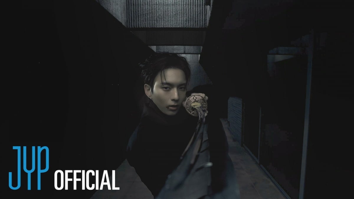 엑스디너리 히어로즈 미니 8집 무드 필름 섬네일/ 사진 제공=JYP