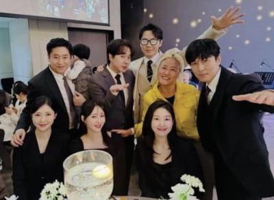 '음주운전 자숙' 신혜성, 이민우 결혼식에도 불참했다