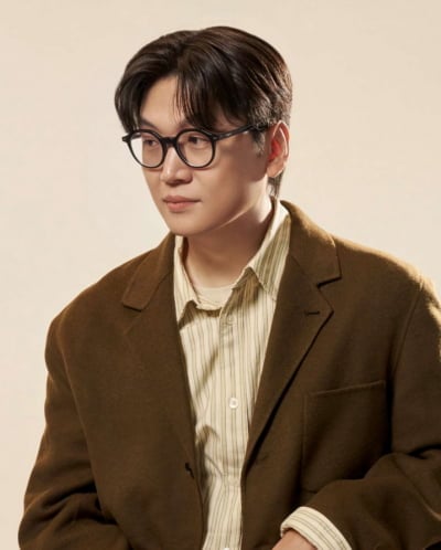 "아내가 지속해서 선처 호소"…'번역가 부부' 황석희, 성범죄 전과 3범 사실이었나