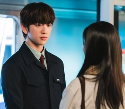 결국 0% 역대 최저 시청률 찍었다…박진영, ♥김민주와 애틋한 로맨스에도 부진한 성적 ('샤이닝')