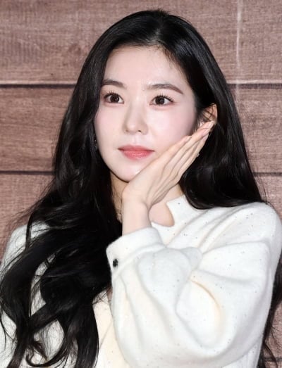 레드벨벳 아이린, 만 나이 35세라더니…"후배들과 함께하며 유행 알게 돼" ('파워FM')